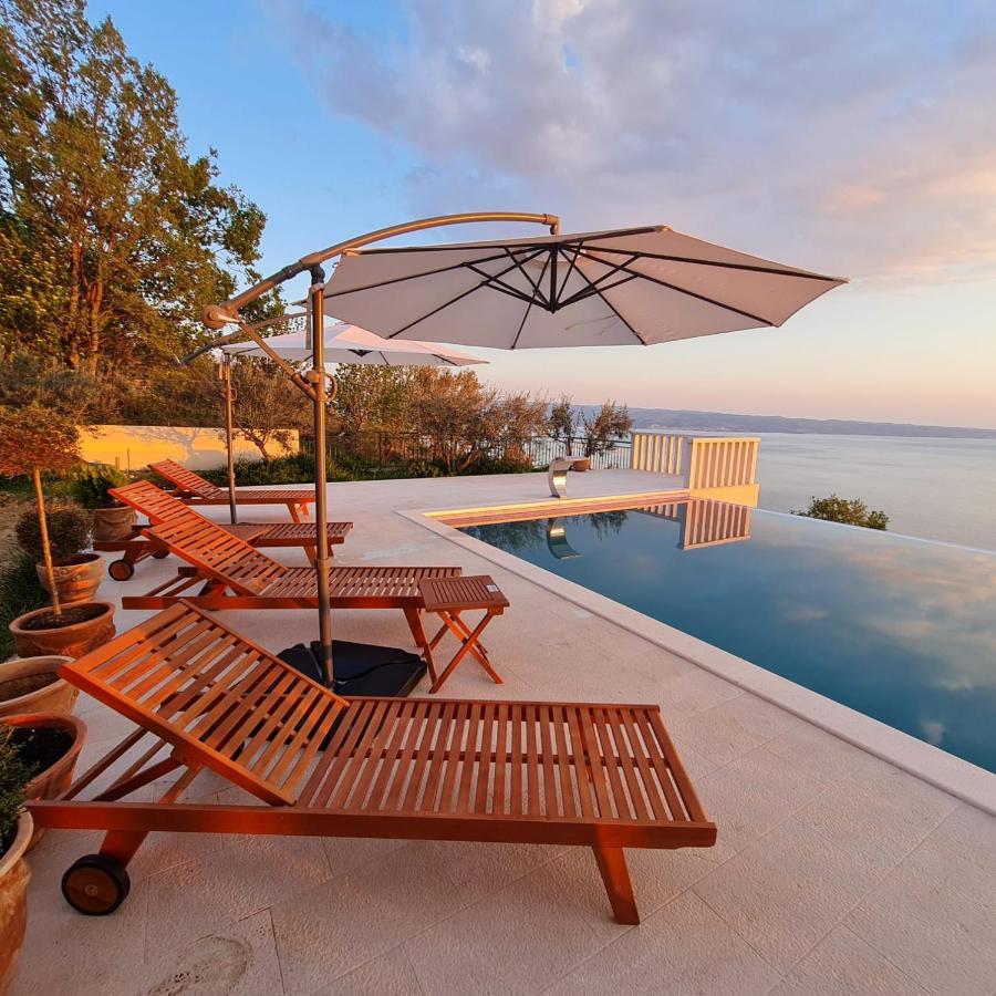 Sea View Luxury Apart Hotel Villa Conte With Swiming Pool And Romantic Spa Podstrana Exterior foto
