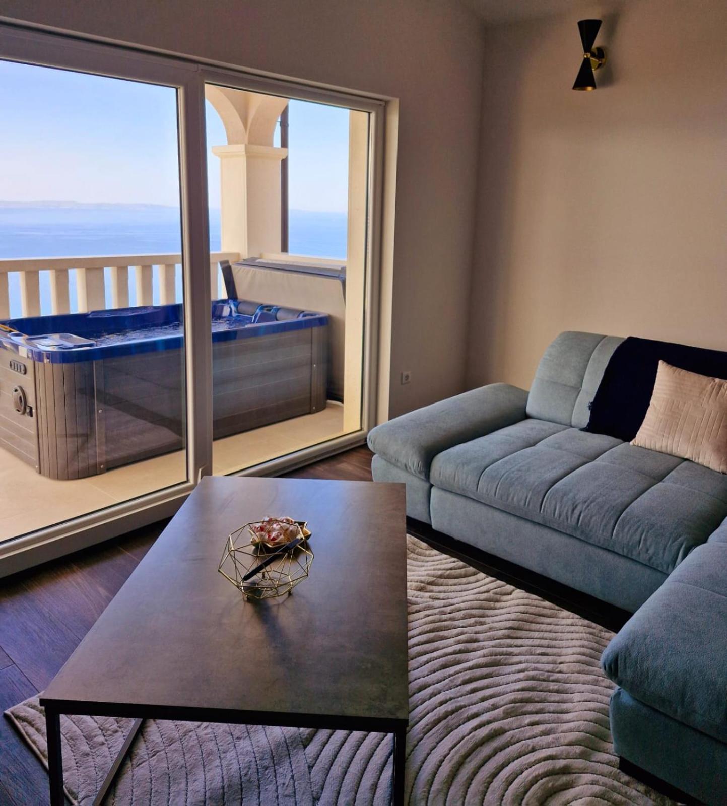 Sea View Luxury Apart Hotel Villa Conte With Swiming Pool And Romantic Spa Podstrana Exterior foto