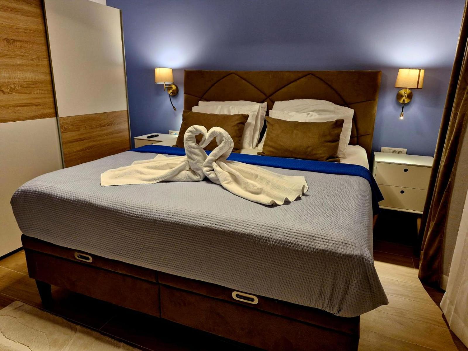 Sea View Luxury Apart Hotel Villa Conte With Swiming Pool And Romantic Spa Podstrana Exterior foto