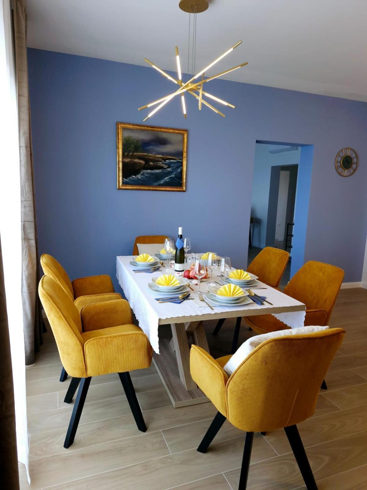 Sea View Luxury Apart Hotel Villa Conte With Swiming Pool And Romantic Spa Podstrana Exterior foto