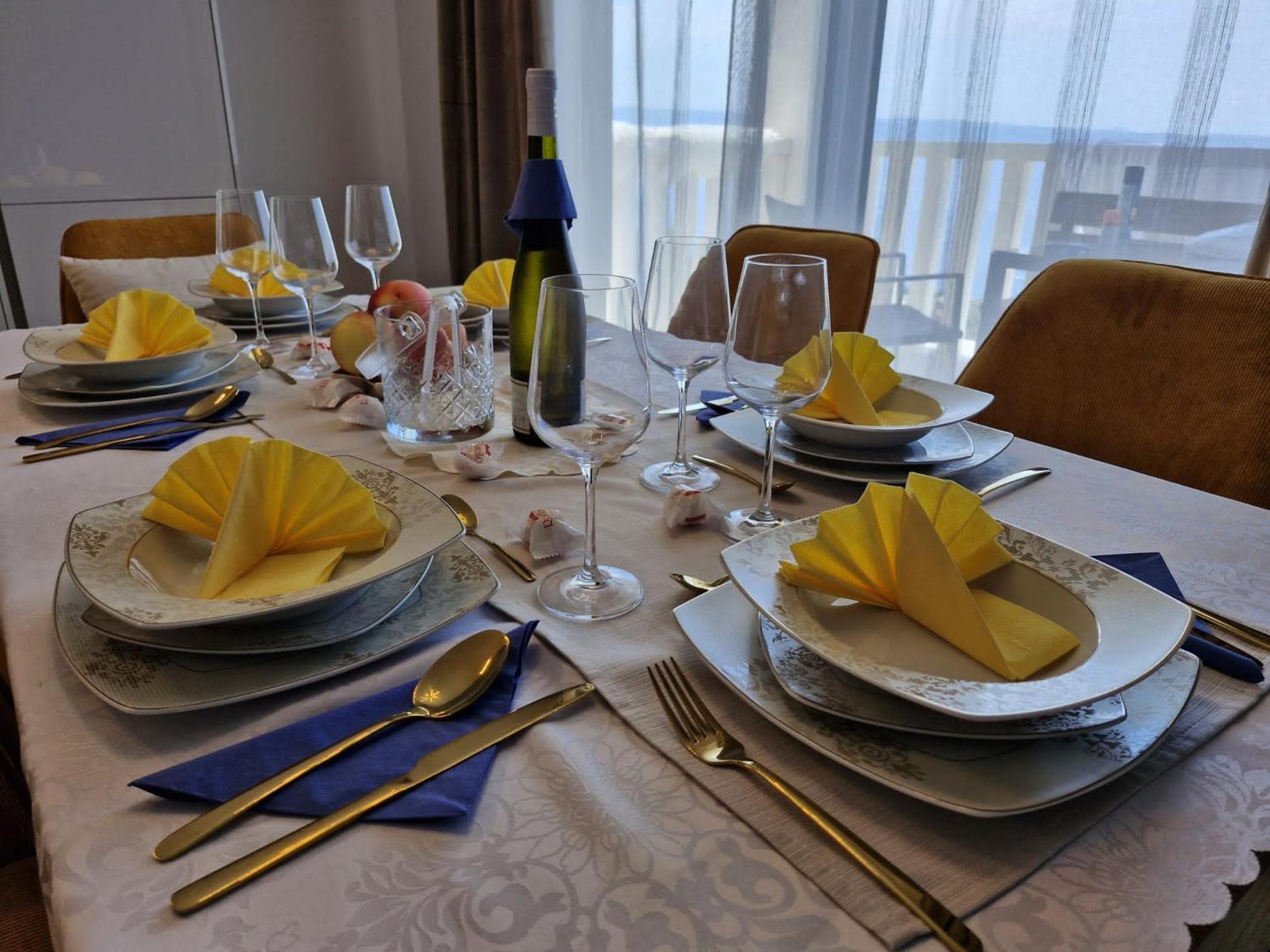 Sea View Luxury Apart Hotel Villa Conte With Swiming Pool And Romantic Spa Podstrana Exterior foto