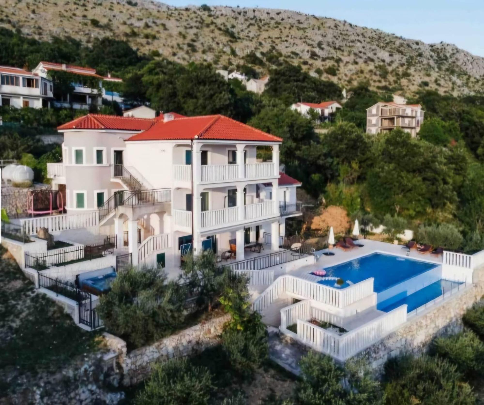 Sea View Luxury Apart Hotel Villa Conte With Swiming Pool And Romantic Spa Podstrana Exterior foto