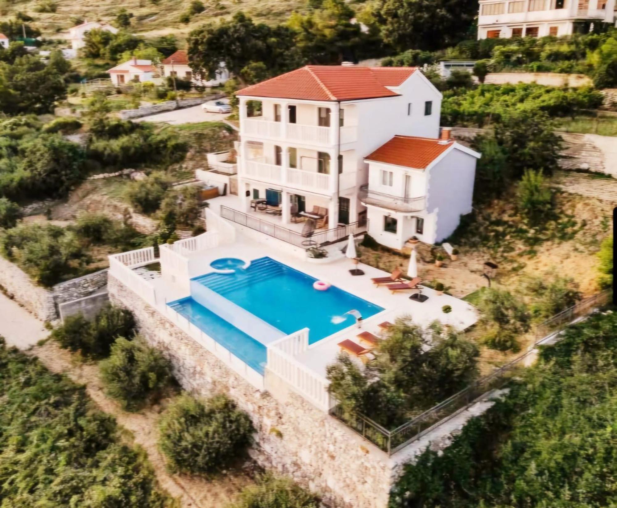 Sea View Luxury Apart Hotel Villa Conte With Swiming Pool And Romantic Spa Podstrana Exterior foto